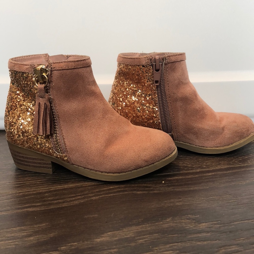 Toddler girls pink and glitter boots